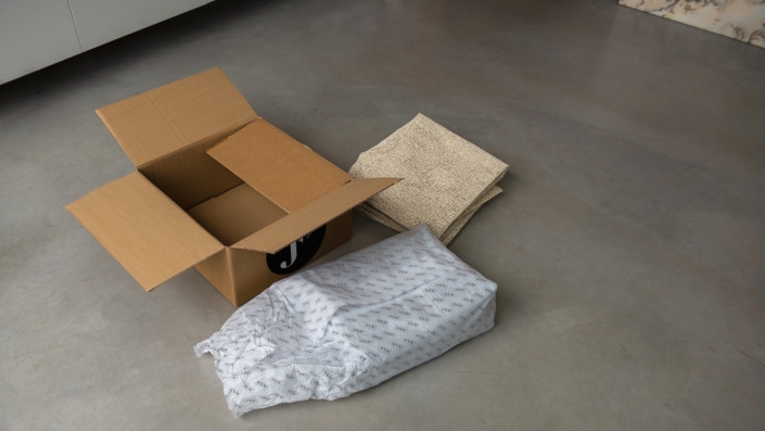 Unboxing_doos tapijt